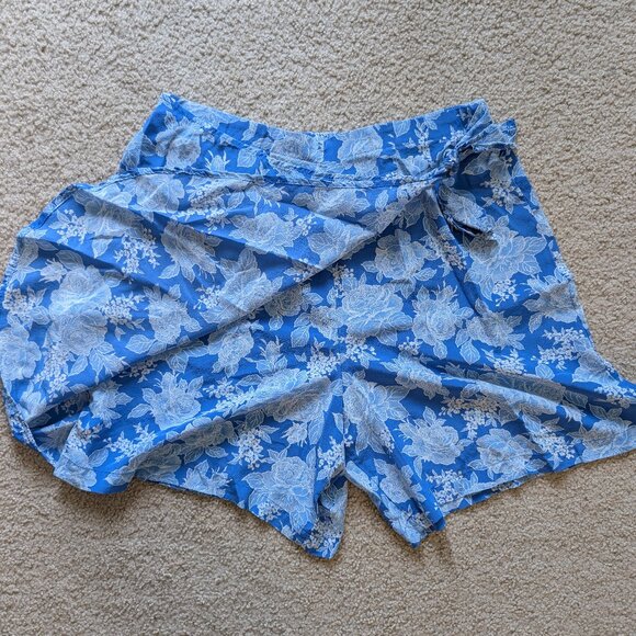 Casual Corner Pants - Blue Floral Wrap-Front Women’s Shorts